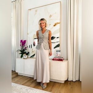 Astr Gray Sleeveless Top